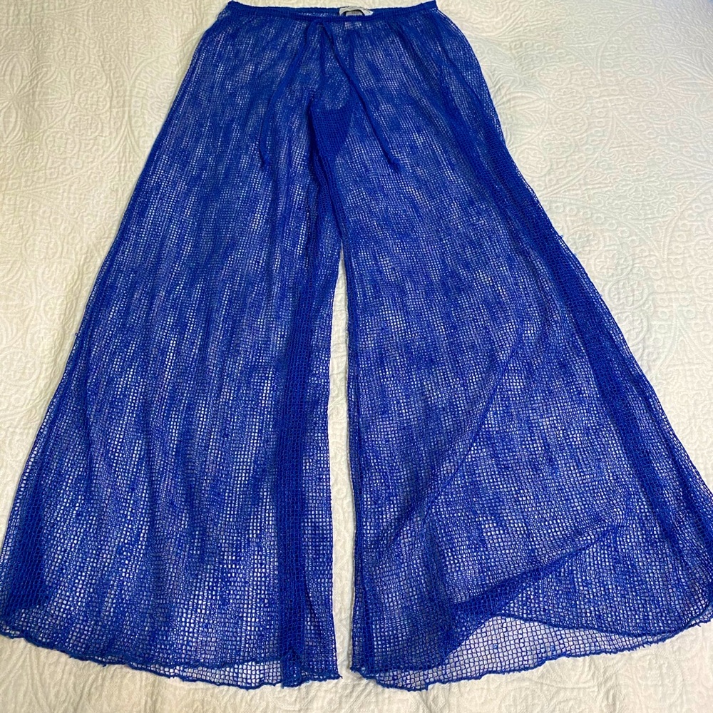Swimsuit coverup (bottoms)